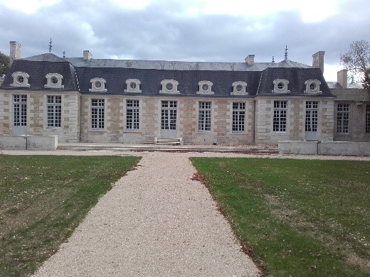 REHABILITATION DU PALAIS A CROUTELLE (86)