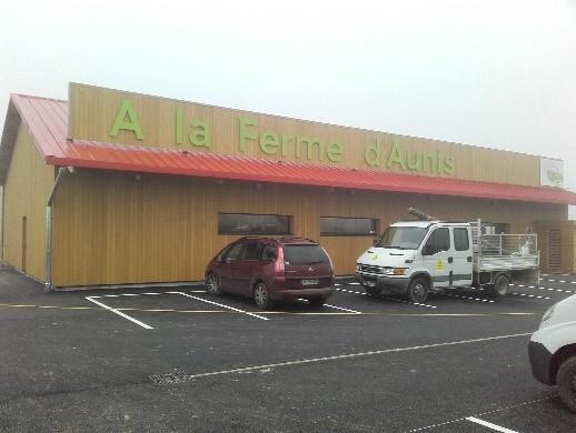 COMMERCE LA FERME D'AUNIS A SURGERES (17)